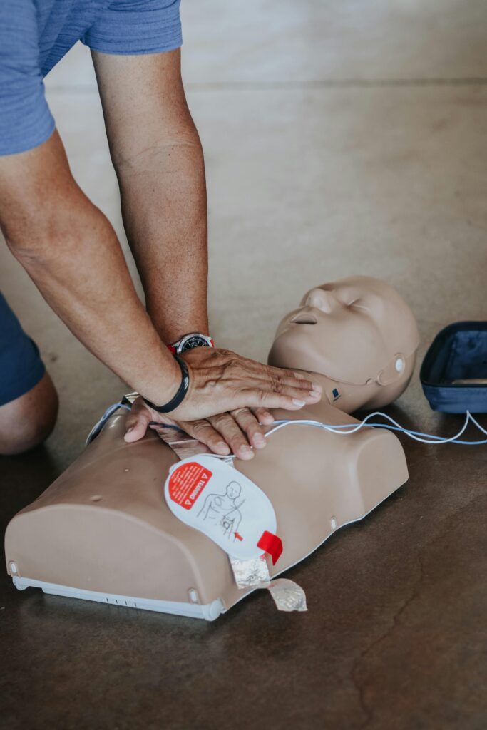 Hands-on CPR and defibrillator training using a simulation mannequin
